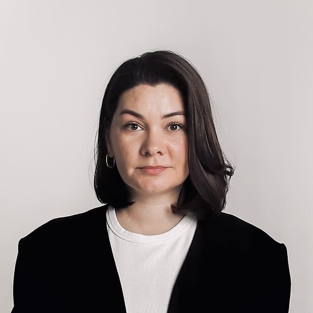 Ведущий специалист по закупкам